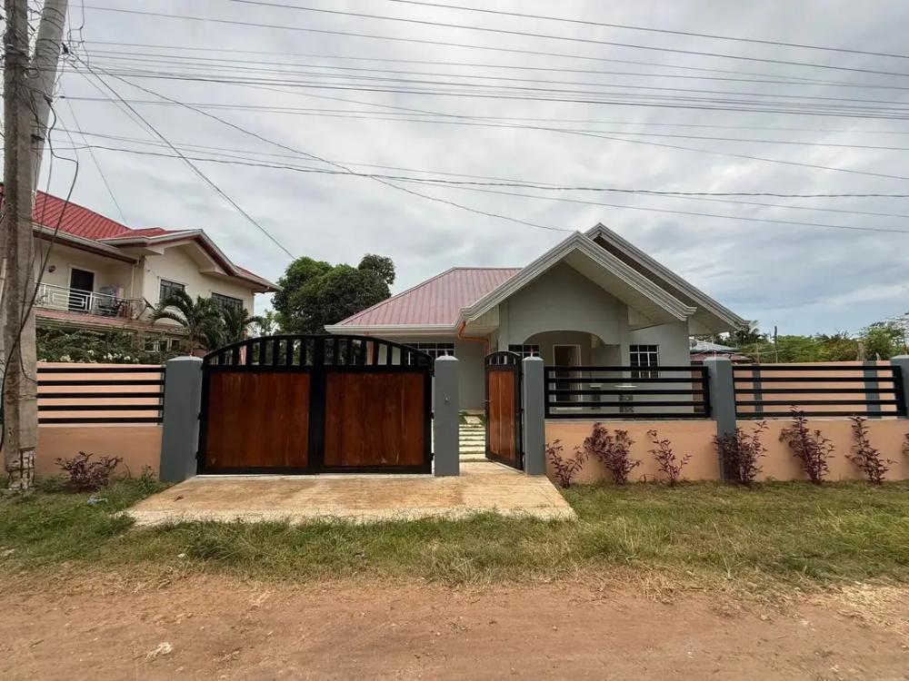 Poblacion, Panglao, Bohol- House and Lot — Philippines, 