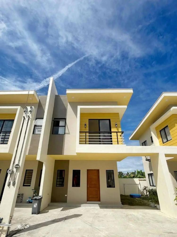 Breeza Coves Phase 2 - 3BR End Unit  — Philippines, 