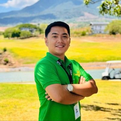 Romnick Ofalsa, listing agent