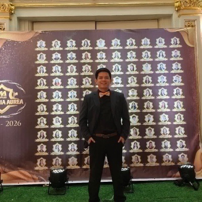 Maynard Guevarra Aboy , seller