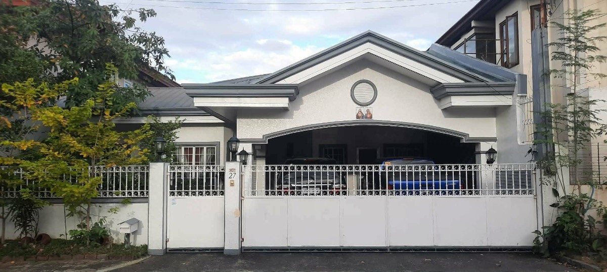 Bungalow House and Lot  in Philippines, 