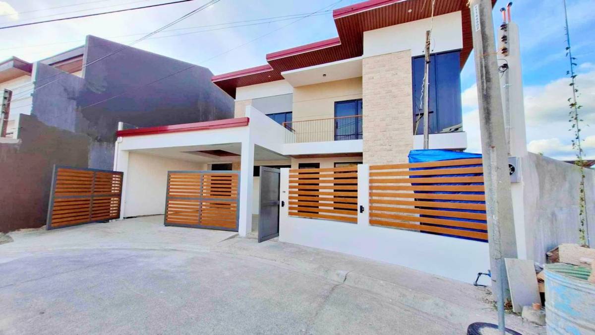  Corona del Mar Subdivision - House and Lot in Philippines, 