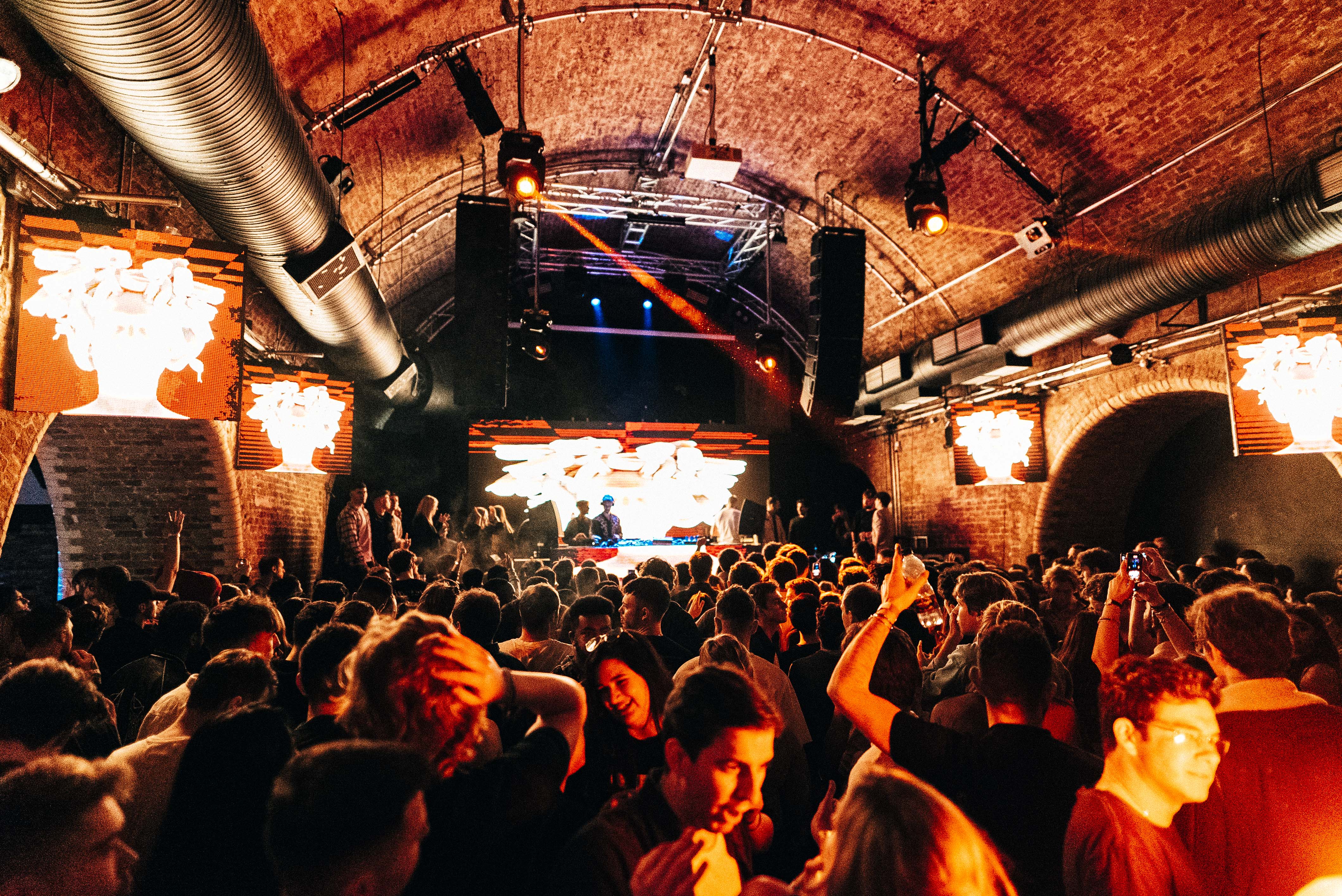 Meduza The Steel Yard