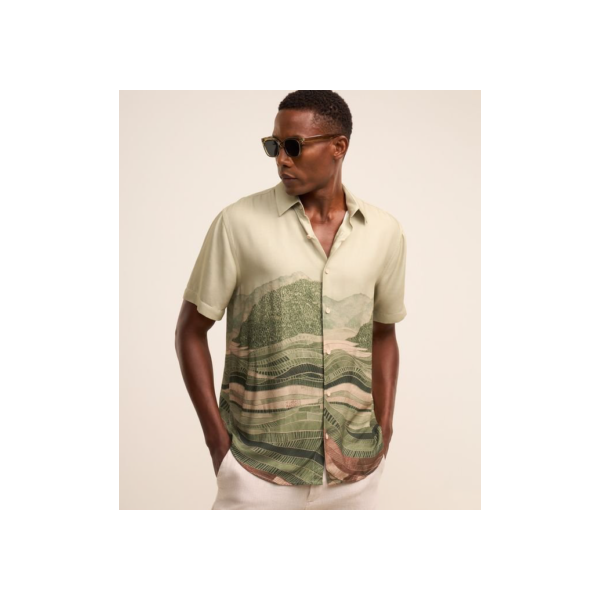 Camisa Comfort em Voil com Estampa de Cenário Cinza