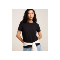 Blusa em Algodão com Gola Redonda e Manga Curta Preto