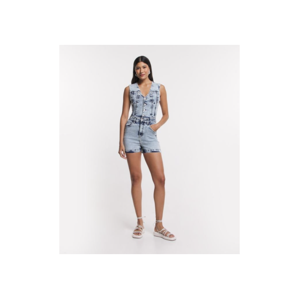 Macacão Curto em Jeans Marmorizado e Botões Frontais Azul