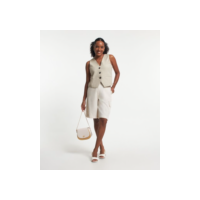 Bermuda Alongada em Viscolinho com Bolso Lateral Off White
