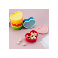 Kit de 5 Mini Potes de Plástico em Formato de Coração Multicoloridos