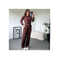 Conjunto Moletom Feminino Blusa manga longa Flanelado  com bordado cropped+ calça pantalona conjunto feminino de frio