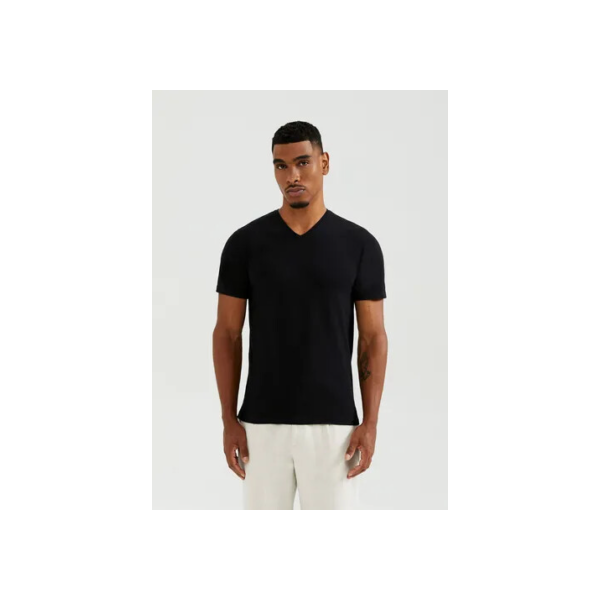 Camiseta Básica Masculina Slim Gola V Hering