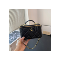 Bolsa cosmética portátil transversal, elegante, Casual, com corrente, mostrando charme feminino 8