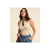 Blusa sem Manga em Viscose com Detalhe Vazado e Textura Canelada Off White