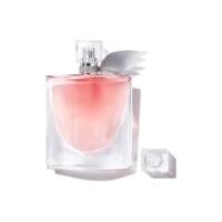 Perfume Feminino Eau de Parfum Fragrância Floral Gourmand Inebriante com Notas de Íris Nobre, Baunilha e Pralinê La Vie Est Belle Lancôme, Frasco com 100ml