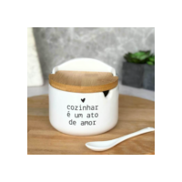 Saleiro de Porcelana Cozinhar é um Ato de Amor e O Amor Mora Aqui Tampa de Bambu e Colher
