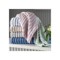 Toalha De Banho Banhão 1,50m x 80cm Alta Absorção Com Toque Macio
