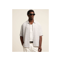 Camisa Boxy em Microfibra com Textura e Estampa de Flores Cinza