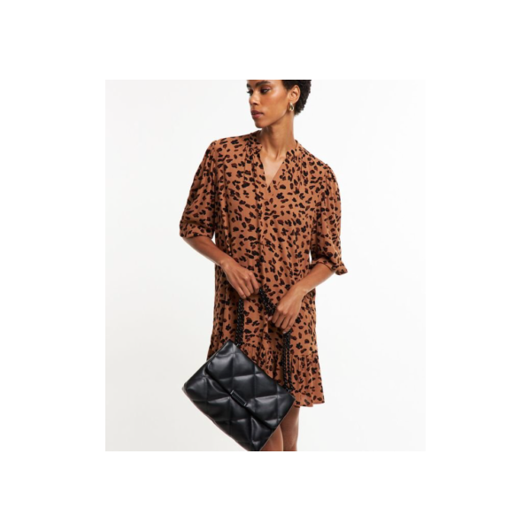 Vestido em Viscose com Manga Bufante e Estampa Animal Print Marrom