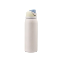 Owala Garrafa de água de aço inoxidável isolada FreeSip com canudo para esportes e viagens, livre de BPA, 1,134 g, brisa gelada