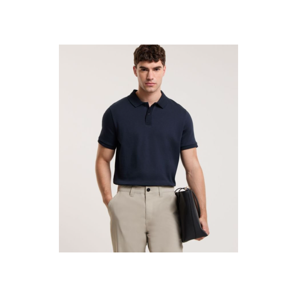 Camiseta Polo com Textura Canelada Azul Marinho