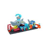Hot Wheels City, Pista de Brinquedo Lava-Rápido Mega Tubarão com 1 Carrinho Color Reveal, Para crianças a partir de 3 anos
