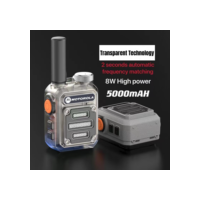 Mini Walkie Talkie 2-Segundos Correspondência Automática De Freqüência Com Uma Distância De Fala De 8KM Equipe Cross-country Jungle Adventure