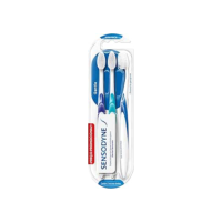 Sensodyne Gentle, Escova de Dente Extra Macia para Dentes Sensíveis, Suave às Gengivas e Limpeza Completa, 3 unidades