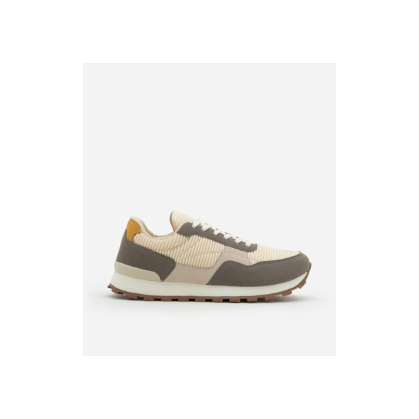 Tênis Jogging em Material Sintético com Textura Bege/Verde/Laranja