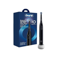 Escova de Dente Elétrica Oral-B Series iO2 para dentes 100% mais Limpos vs. uma Escova de Dente Manual Regular