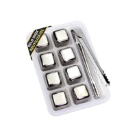 Gelo Artificial Reutilizável Cubos de Gelo Kit 8 Cubos em Aço Inox Com Bandeja Com Tampa e Pegador de Gelo Kit Whisky Bourbon Vinho Drinks Bebida Gelada Não Altera Sabor