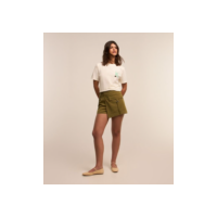 Short Saia em Alfaiataria Transpassada com Bolso Cargo Verde