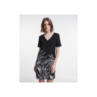 Vestido T-Shirt em Viscolinho com Folhagens Estampadas Preto