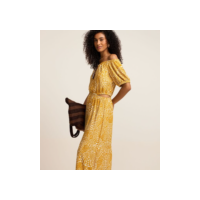 Vestido Midi Ombro a Ombro com Abertura Vazada na Lateral Amarelo