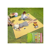 Tapete Piquenique Portátil Dobrável 180X180cm Impermeavel À Prova De Umidade Prático Fácil Transporte Para Praia Camping