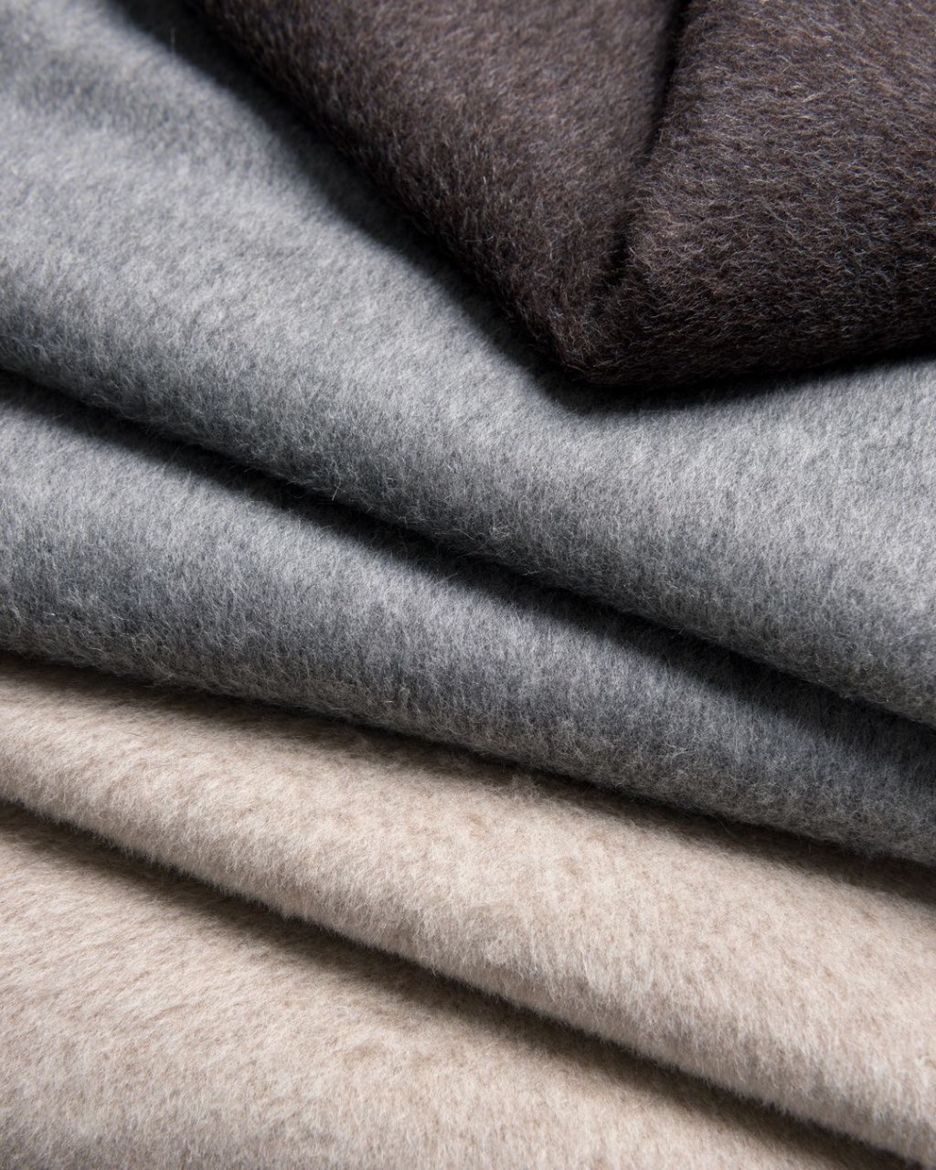 It’s time to lift the curtain and speak about one of the most essential foundations of Amarice — our fabrics.