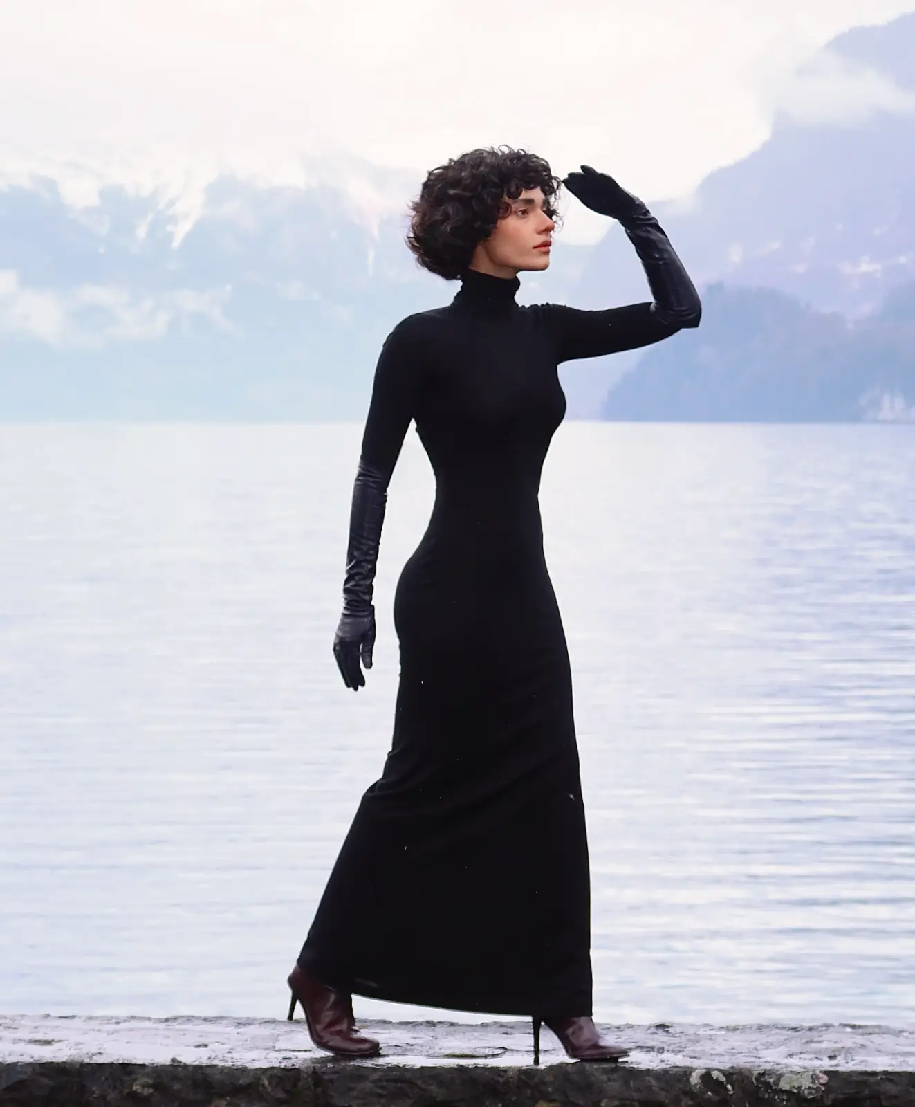 The designer black maxi Avenue dress for women