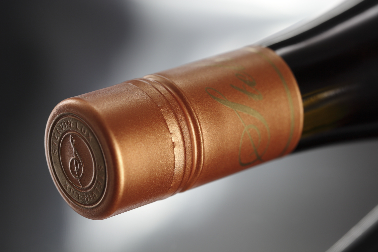 STELVIN® Lux