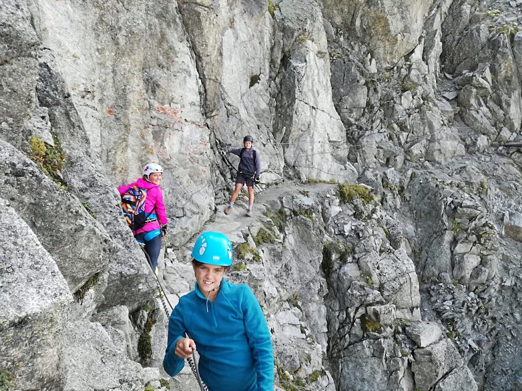Punta Lago Scuro - Sentiero dei Fiori - foto 12