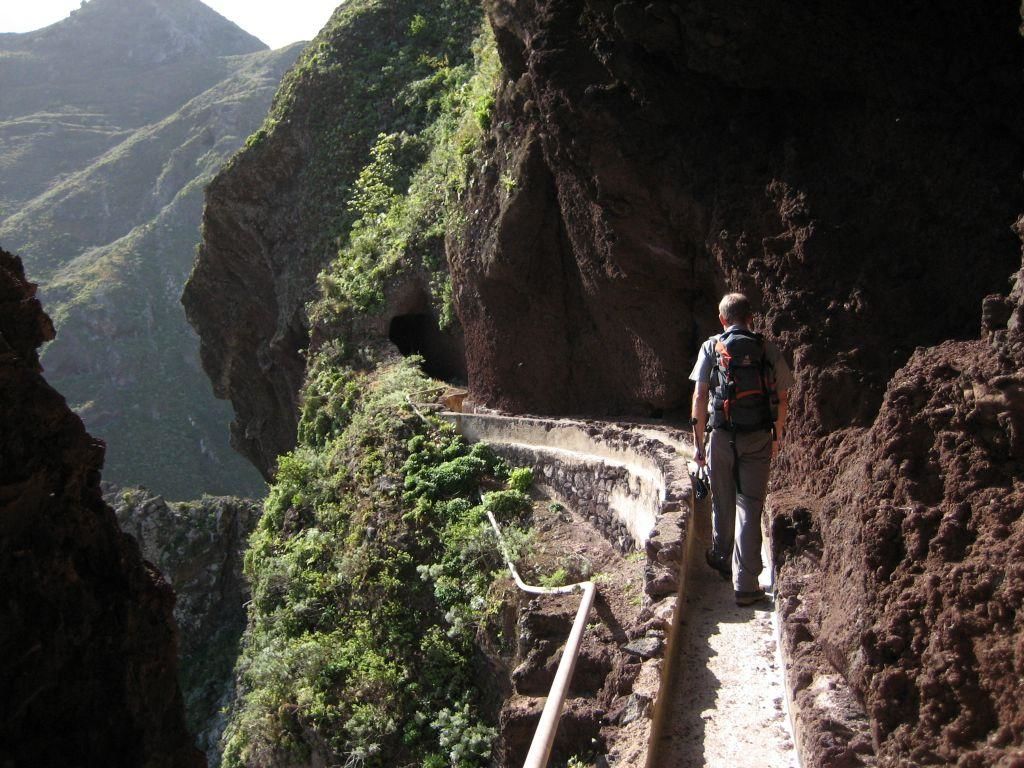 Découverte personnalisé des endroits et traditions de l'île avec un amigos local - Miniature 7