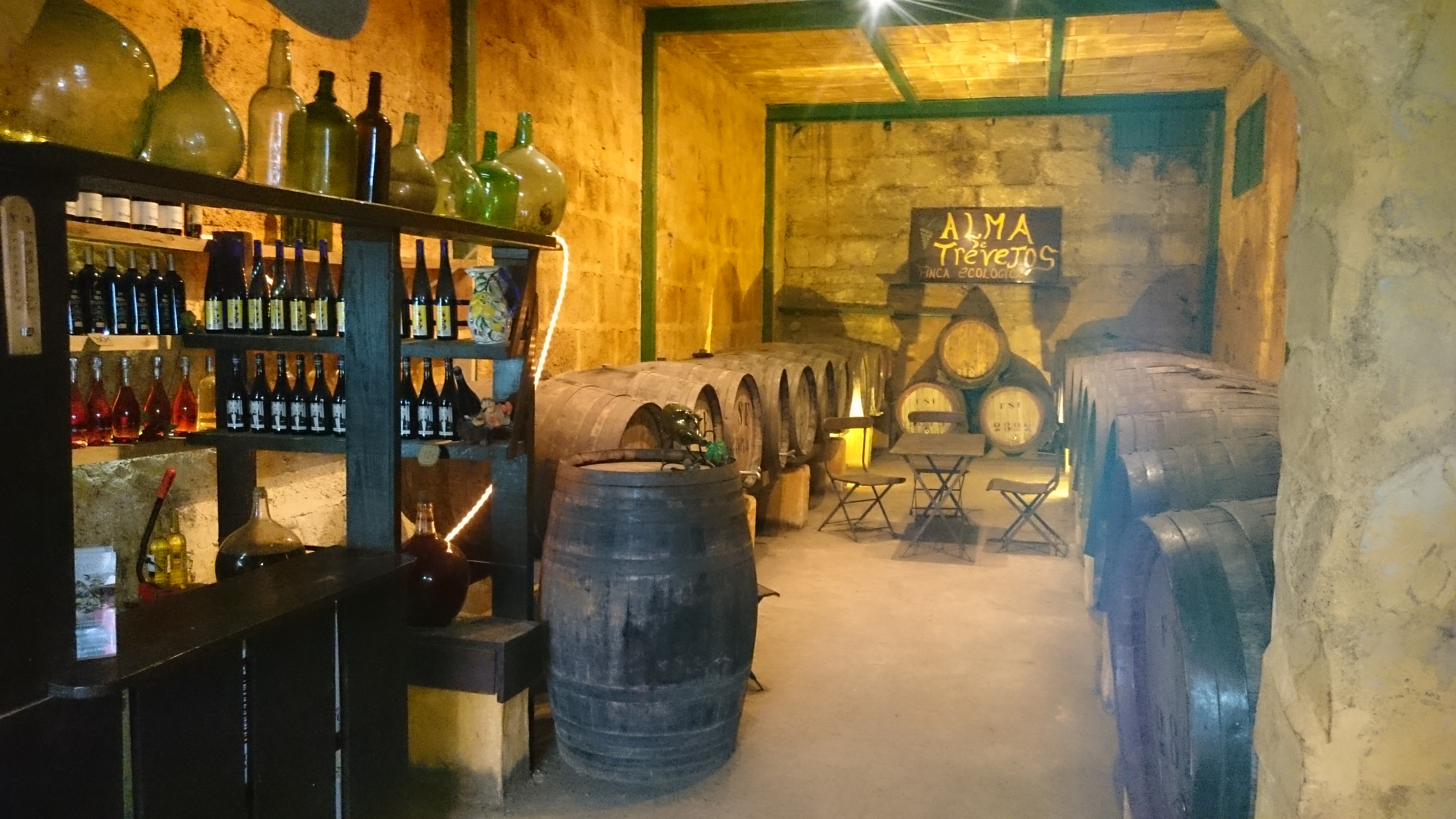 Découverte personnalisé des endroits et traditions de l'île avec un amigos local - Miniature 8