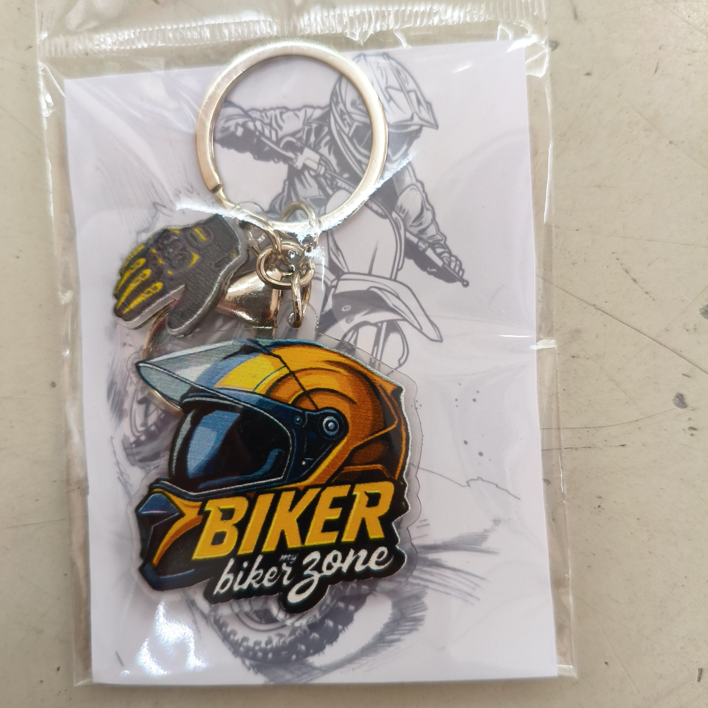 Biker/ casco amarillo