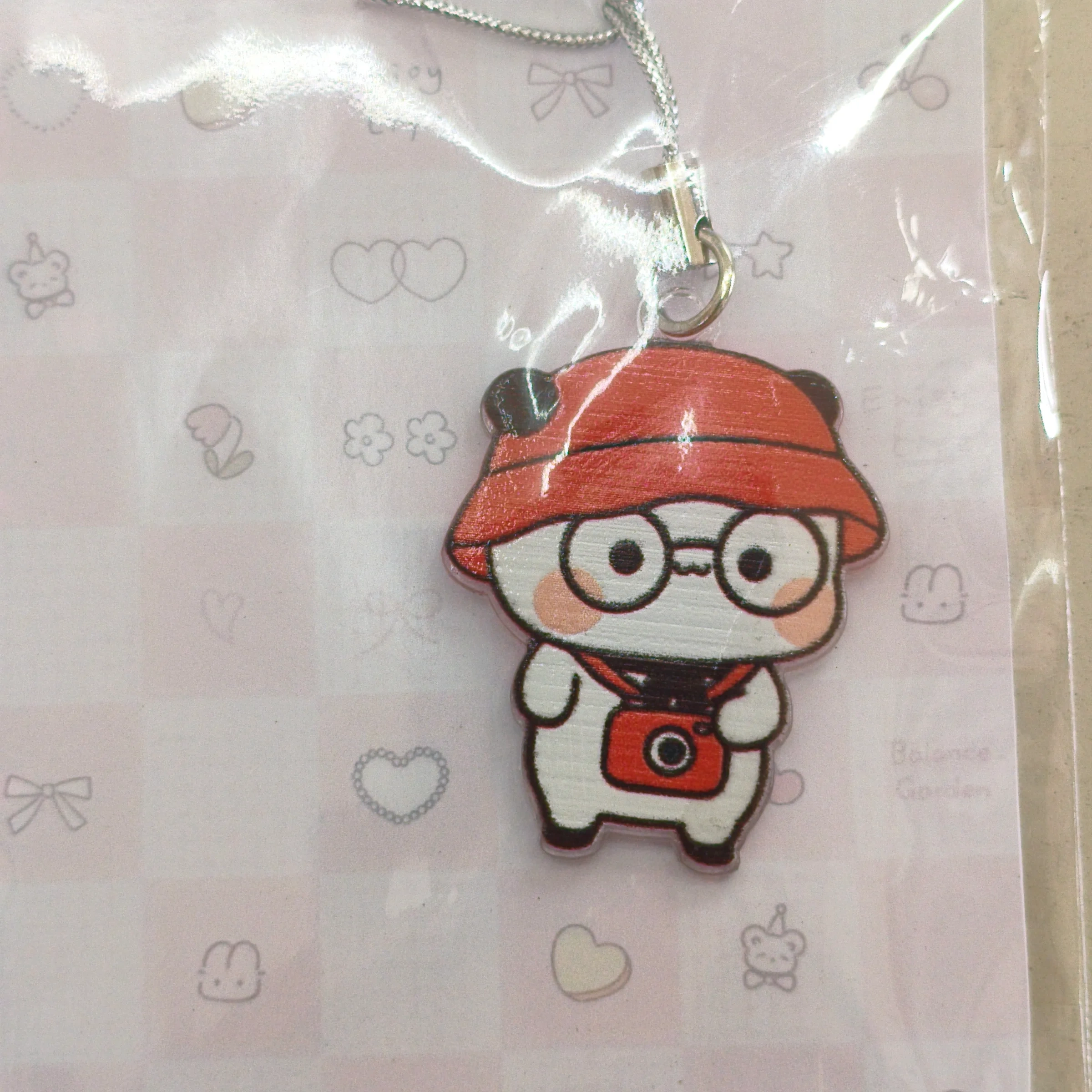 Bubu 🐼/ sombrero rojo
