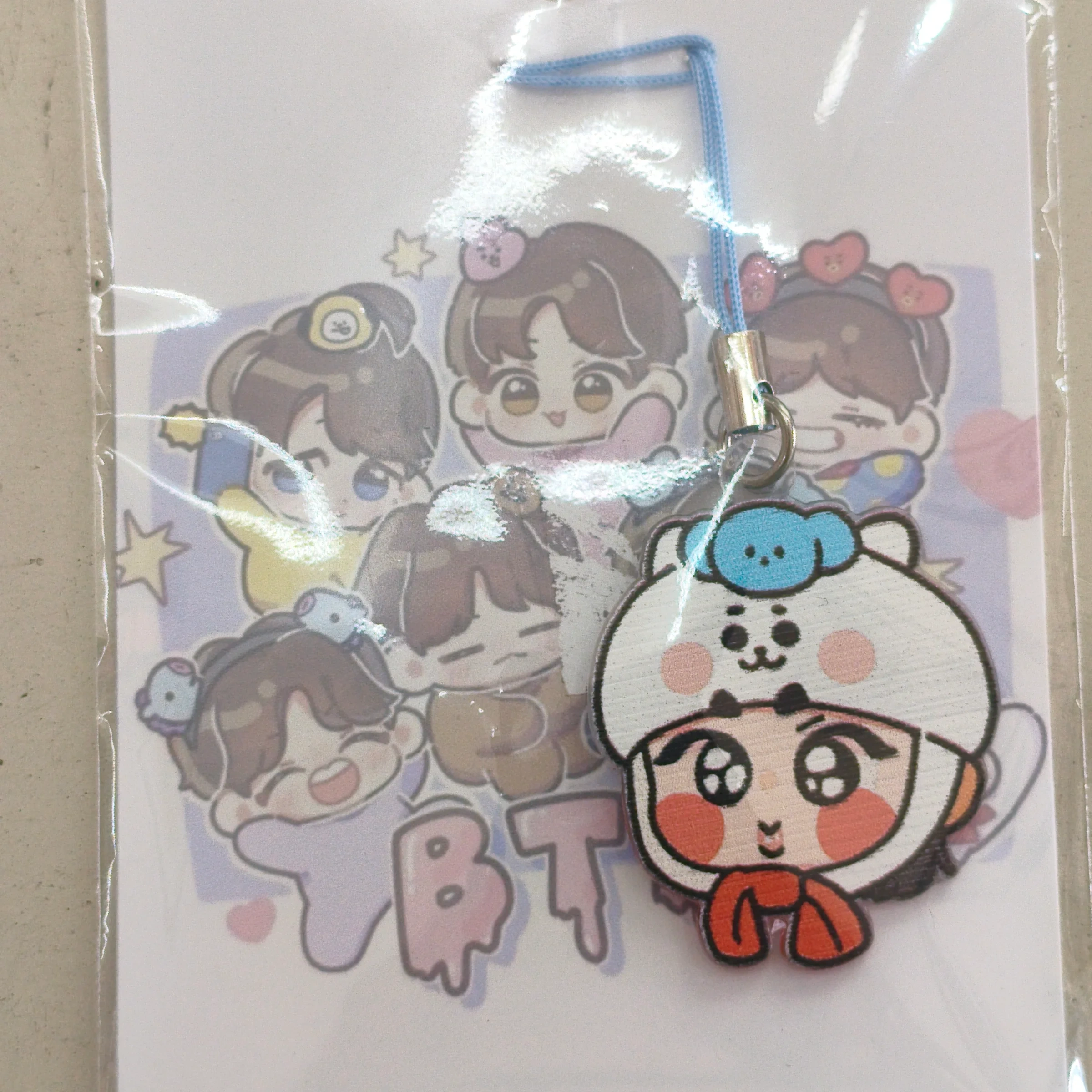 BTS chibi con gorro Bt21/