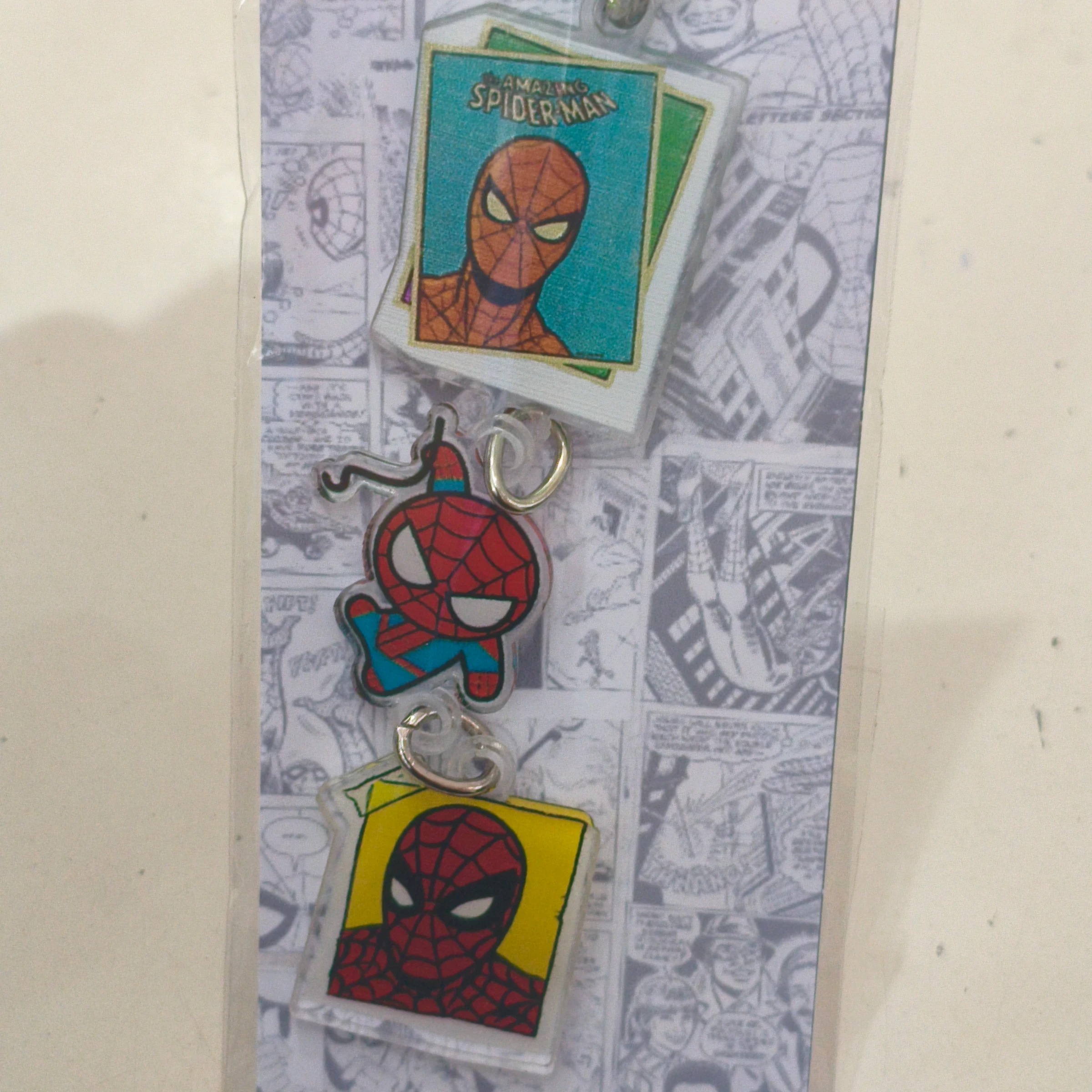 Spiderman comic hojas
