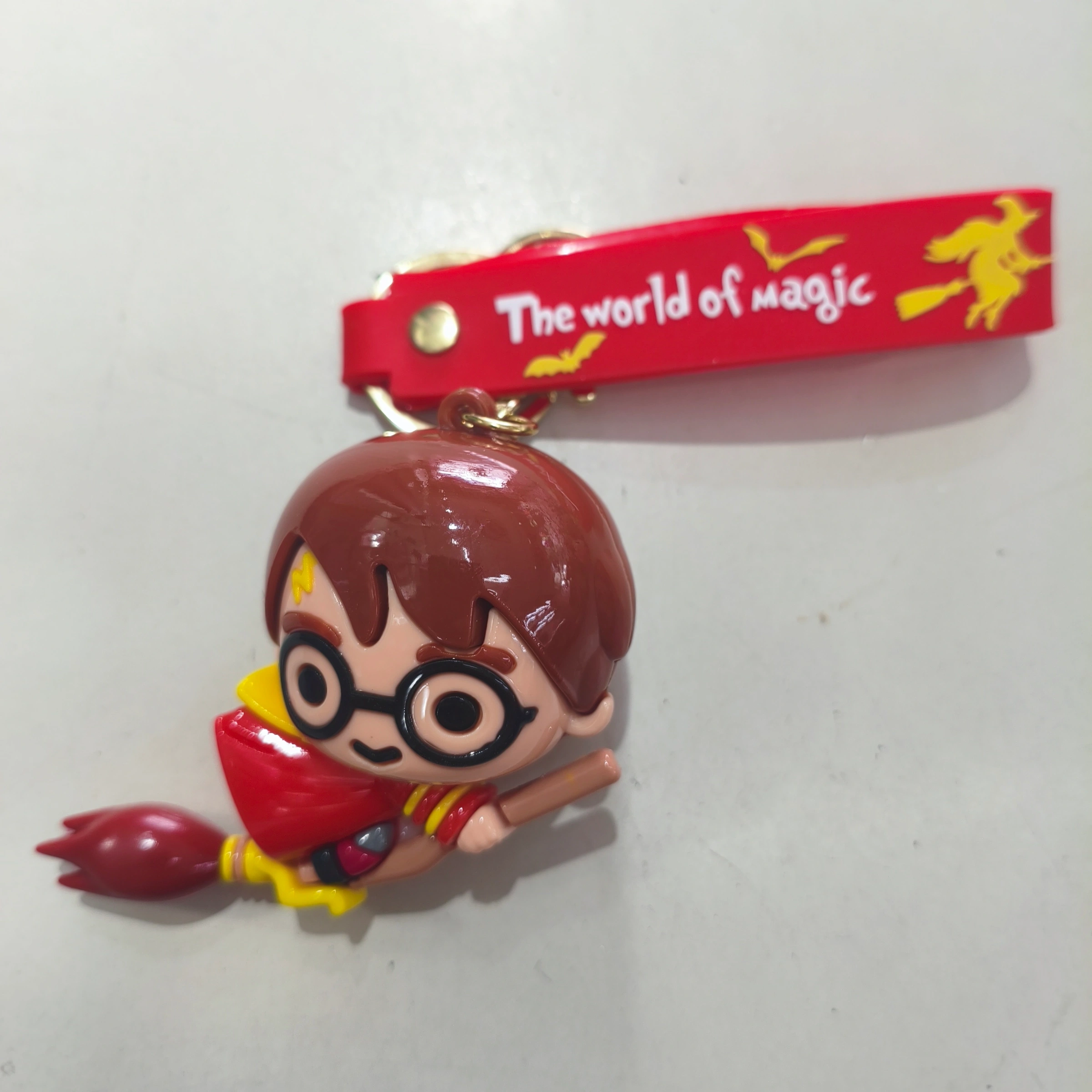 Harry Potter volando rojo