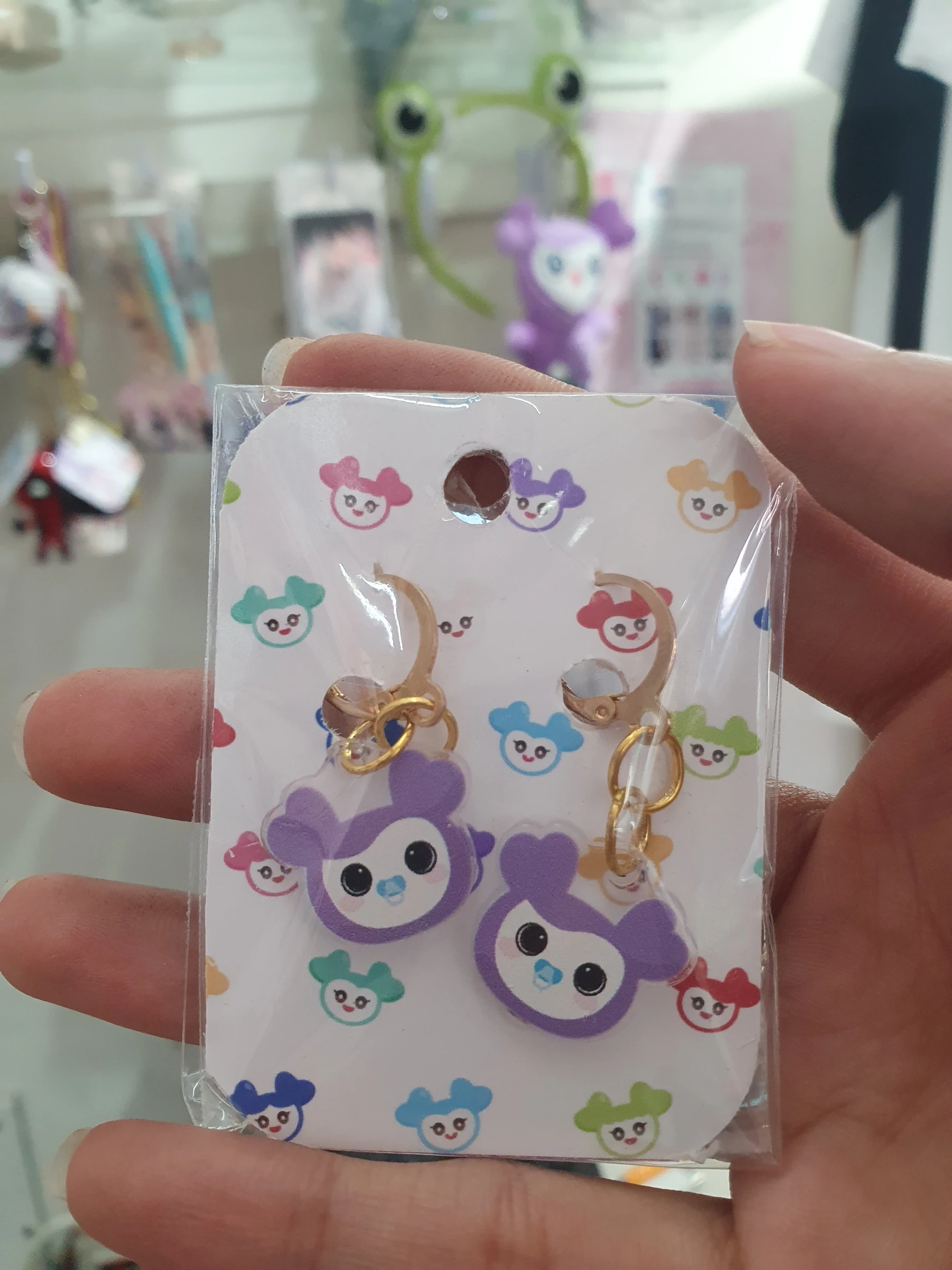 Lovely morado