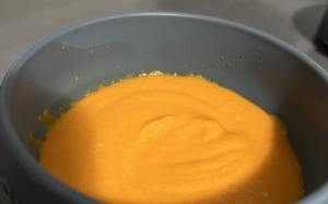 piure cu ardei kapia, cartof dulce si carne de curcan