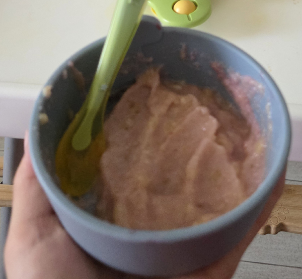 Cereale cu banana și zmeură