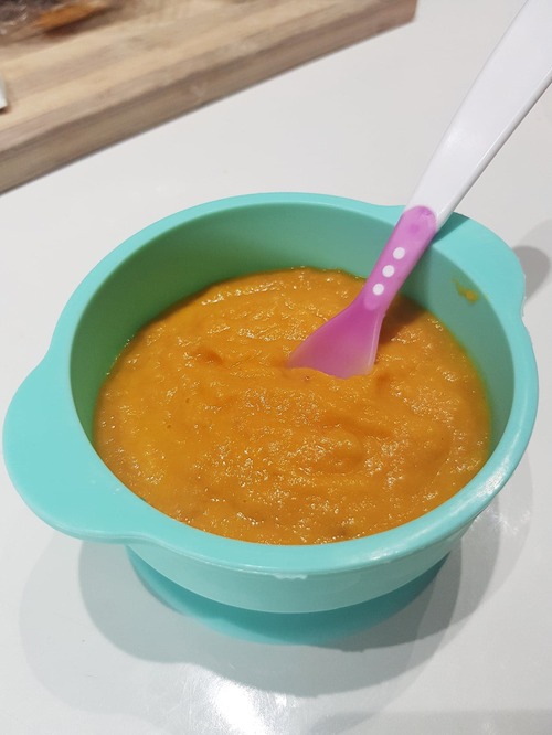 Carne de curcan cu legume