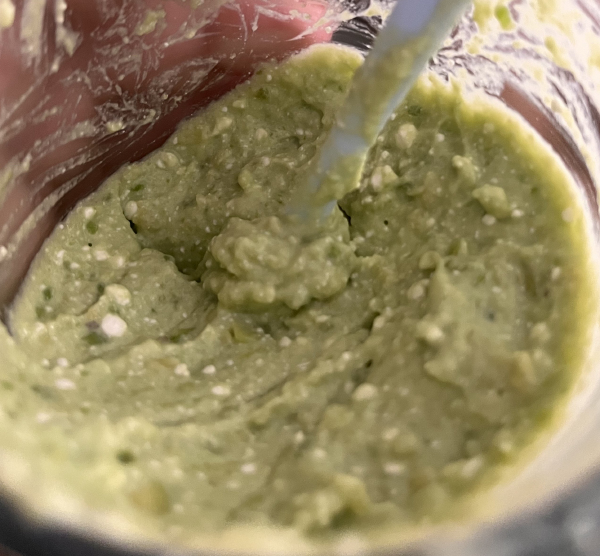 Piure de avocado cu brânzica