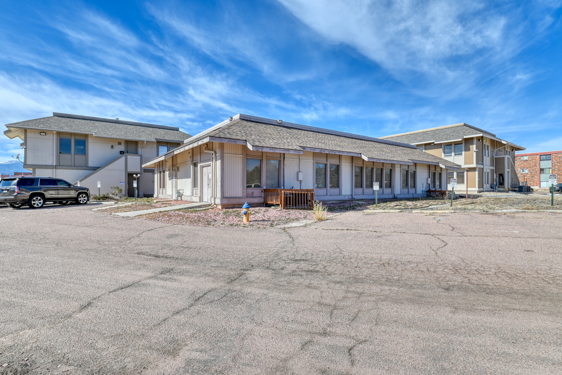 1405 Potter Dr